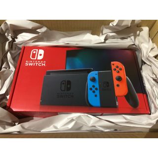 ニンテンドースイッチ(Nintendo Switch)のニンテンドースイッチ　新型　専用(家庭用ゲーム機本体)