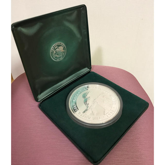 休日限定 1998年 オーストラリア エリザベス カワセミ 純銀メダル 1kg 貨幣 休日限定 1998年 オーストラリア エリザベス カワセミ 純銀メダル 1kg 貨幣