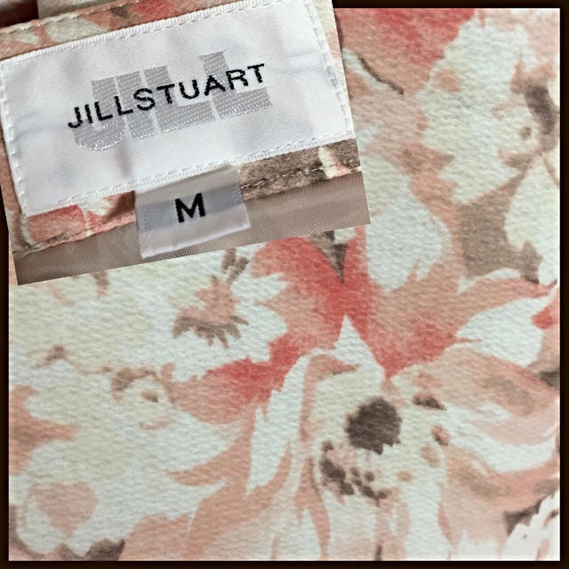 JILL by JILLSTUART(ジルバイジルスチュアート)の3日間限定値下げ♡ジルバイ♡花柄スカート レディースのスカート(ミニスカート)の商品写真