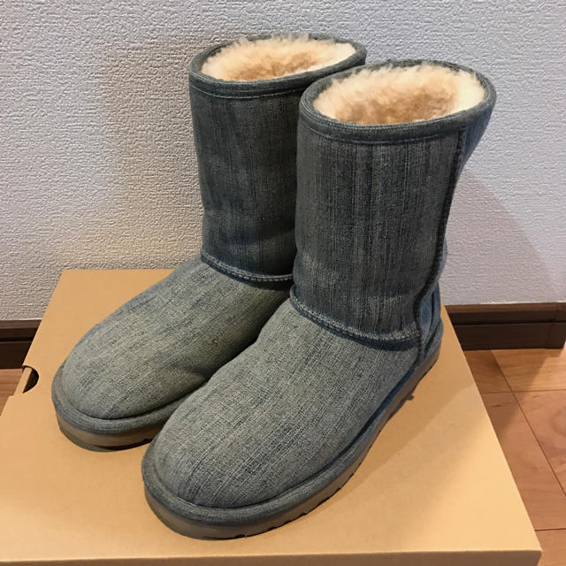 UGG(アグ)のUGGアグシープスキンブーツ レディースの靴/シューズ(ブーツ)の商品写真