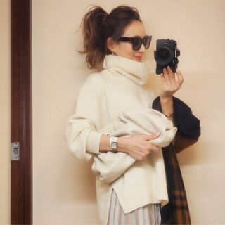 プラステ(PLST)の【極美品】♥️PLST♥️ウールカシミヤブレンドオフタートルニット。Ｓ(ニット/セーター)