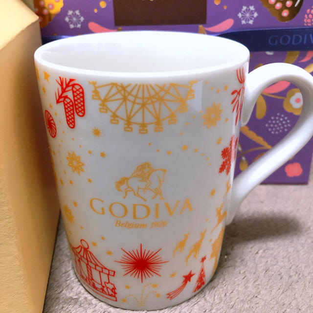 GODIVA ゴディバ ノベルティ マグカップ キッズ/ベビー/マタニティの授乳/お食事用品(マグカップ)の商品写真