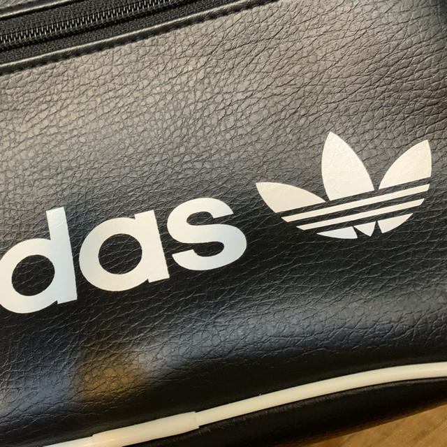 adidas(アディダス)のadidas originals ショルダーバッグ レディースのバッグ(ショルダーバッグ)の商品写真