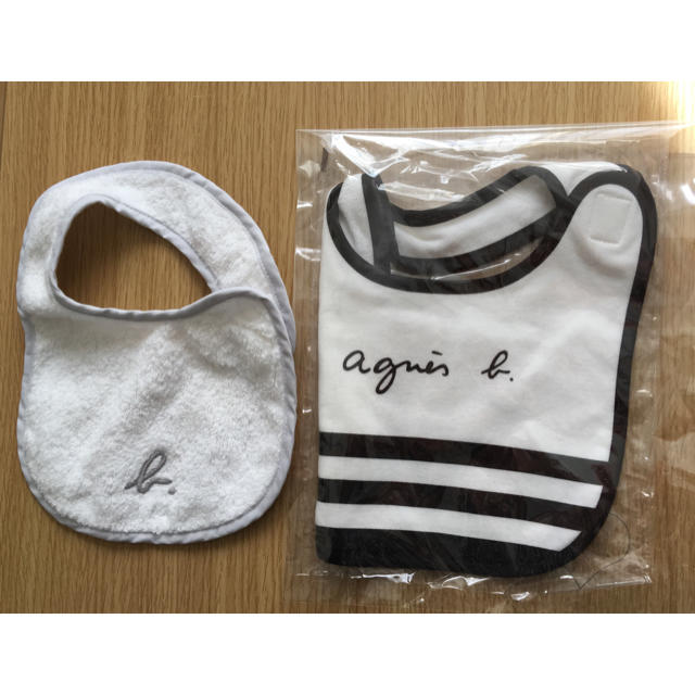 agnes b.(アニエスベー)の【yyc♡様専用】アニエスベー  スタイ ２枚 キッズ/ベビー/マタニティのこども用ファッション小物(ベビースタイ/よだれかけ)の商品写真