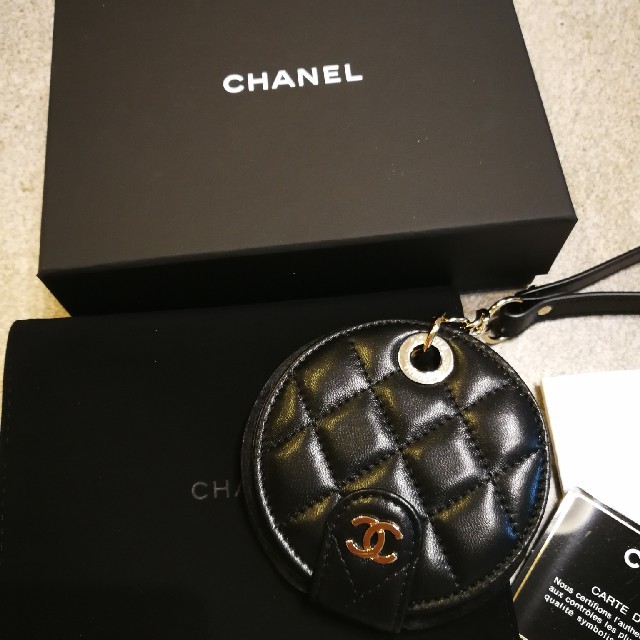 chanelシャネル　ネームタグ　未使用　箱付き