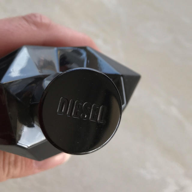 DIESEL(ディーゼル)のDIESEL  LOVER DOSE  オードパルファン コスメ/美容の香水(香水(女性用))の商品写真