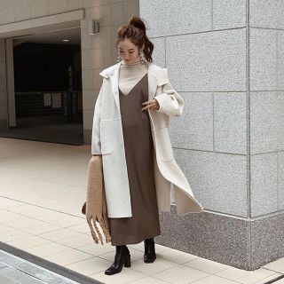 ルシェルブルー Hooded Over Coat ホワイト