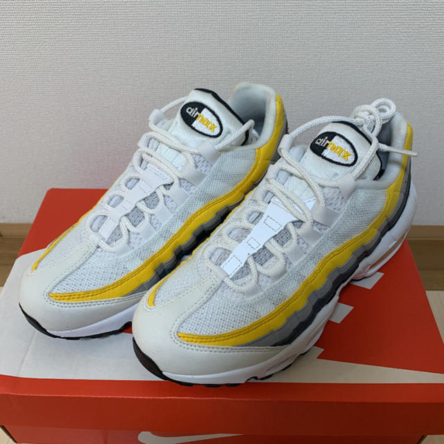 NIKE - NIKE AIR MAX 95 AMARILLO 黄色 23.5センチの通販 by nnhy.com