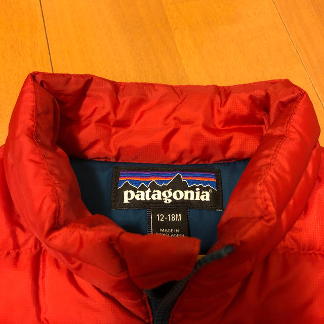 patagonia(パタゴニア)のパタゴニア   アウター  12-18M キッズ/ベビー/マタニティのベビー服(~85cm)(ジャケット/コート)の商品写真