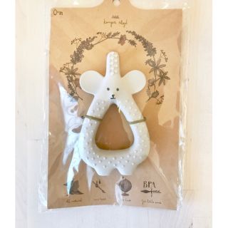 キャラメルベビー&チャイルド(Caramel baby&child )の新品✦1点のみ Konges Sloejd 歯がため TOOTH BRUSH(がらがら/ラトル)