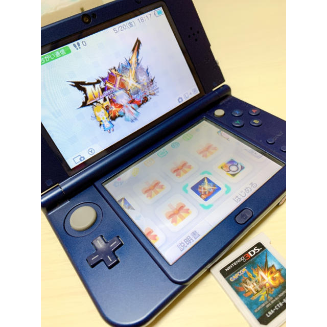 ニンテンドー3DS(ニンテンドー3DS)のNEW３DSLL本体 メタリックブルー 箱無し ダウンロード版ソフト入り エンタメ/ホビーのゲームソフト/ゲーム機本体(携帯用ゲーム機本体)の商品写真