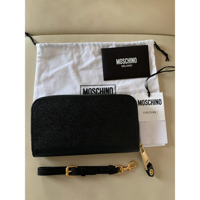 最後！新品本物　MOSCHINO モスキーノ　ロゴ財布　黒　ブラック