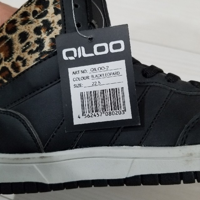 キロー QILOO キッズ レオパード ブラック キッズ/ベビー/マタニティのキッズ靴/シューズ(15cm~)(スニーカー)の商品写真