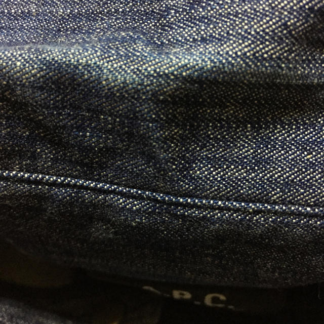 A.P.C(アーペーセー)のapc*デニムシャツ L レディースのトップス(シャツ/ブラウス(長袖/七分))の商品写真