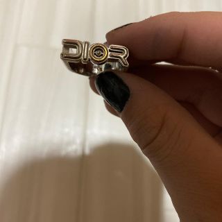 dior リング　カワグチジン着用