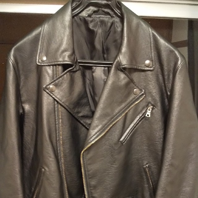 GU(ジーユー)の[王道の黒]革ジャン メンズのジャケット/アウター(レザージャケット)の商品写真