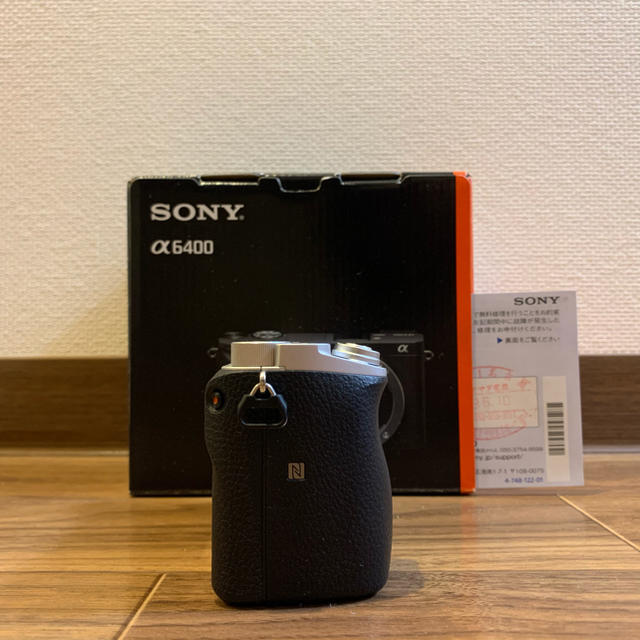 SONY(ソニー)のSONY ミラーレス一眼 α6400 ボディのみ スマホ/家電/カメラのカメラ(ミラーレス一眼)の商品写真