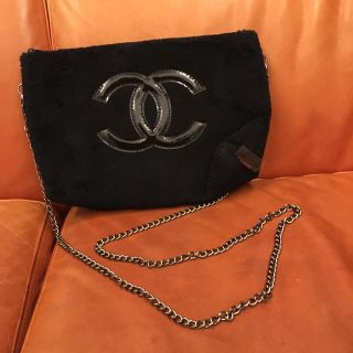 シャネル(CHANEL)のCHANELふわもこチェーンバック(ショルダーバッグ)