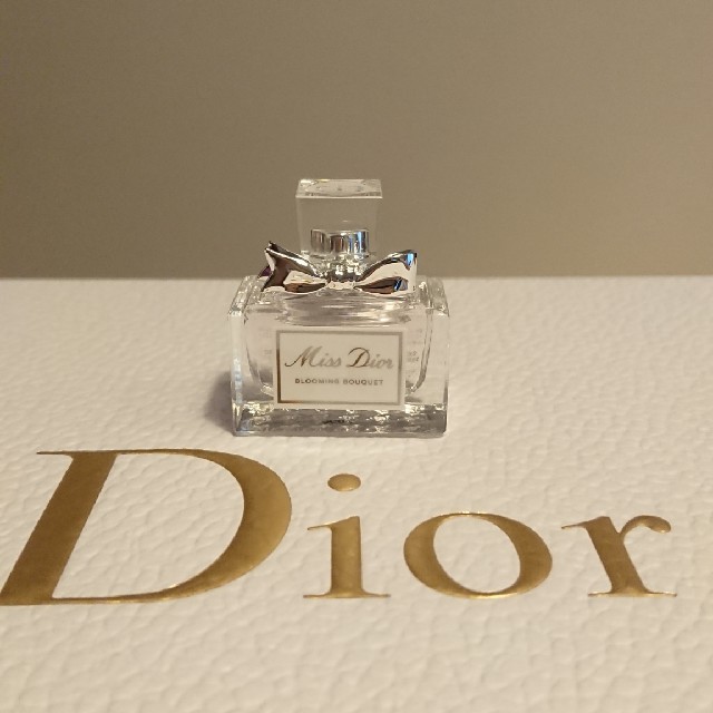 Christian Dior - 新品未開封 Dior ミスディオール 香水 ミニ 5mlの通販 by nastro…♡'s shop｜クリスチャンディオールならラクマ