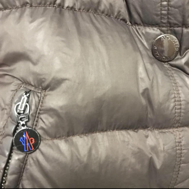 MONCLER(モンクレール)のモンクレール レディースのジャケット/アウター(ダウンジャケット)の商品写真