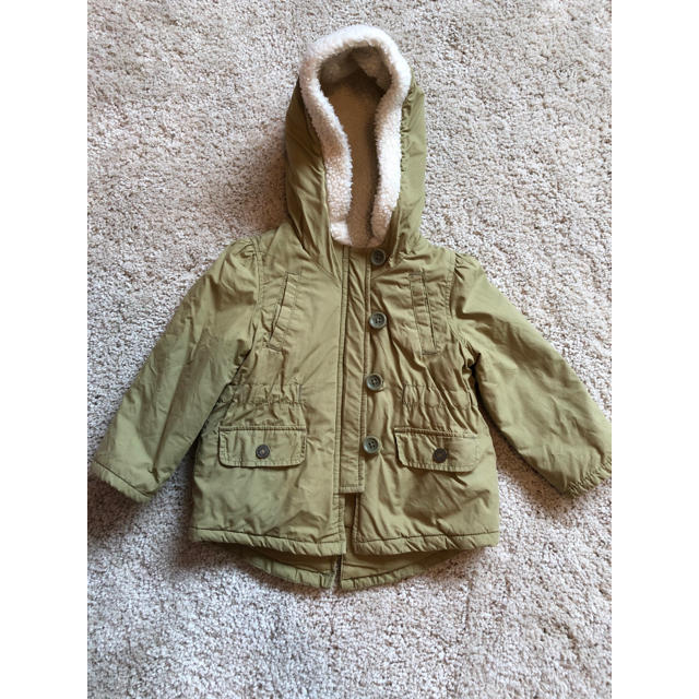 babyGAP(ベビーギャップ)のbaby Gap 中綿入りモッズコート 90cm キッズ/ベビー/マタニティのキッズ服女の子用(90cm~)(コート)の商品写真