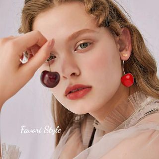 ミラオーウェン(Mila Owen)のさくらんぼ 🍒 ピアス(ピアス)