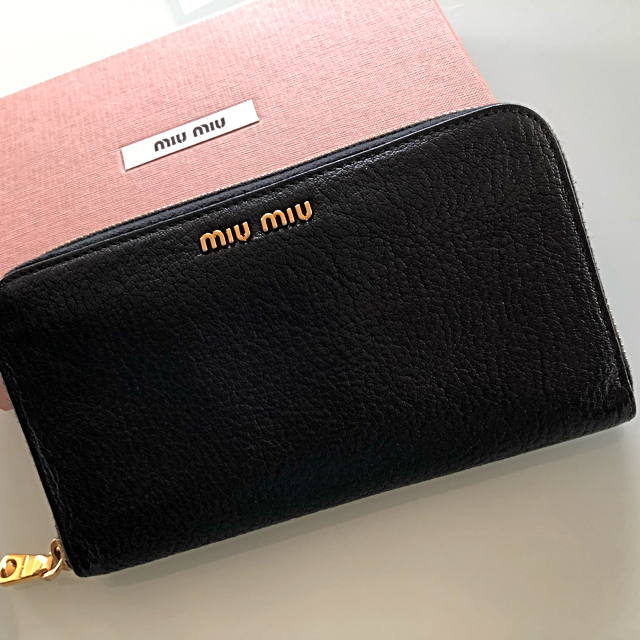 送料無料 ミュウミュウ miu miu 長財布 ブラック 黒
