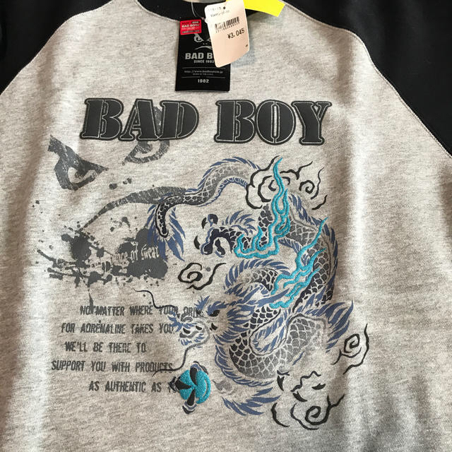 BADBOY(バッドボーイ)のBAD BOYトレーナー160 キッズ/ベビー/マタニティのキッズ服男の子用(90cm~)(Tシャツ/カットソー)の商品写真