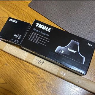 スーリー(THULE)のTHULE スーリー アウディ Audi A3セダン ルーフキャリア3点セット(車外アクセサリ)