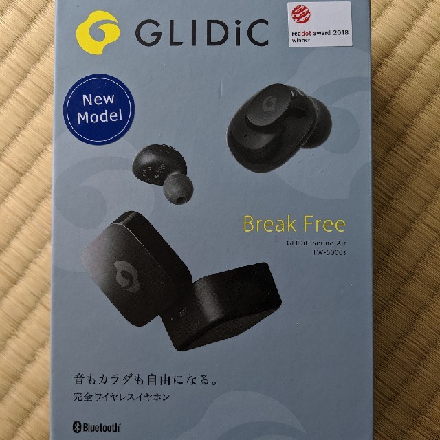 ワイヤレスイヤホン　新品　Bluetooth スマホ/家電/カメラのオーディオ機器(ヘッドフォン/イヤフォン)の商品写真