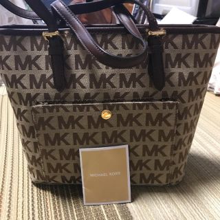 マイケルコース(Michael Kors)の(美品)ハンドバッグ  マイケルコース COACH GUCCI好きにも(ハンドバッグ)