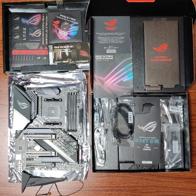 ASUS(エイスース)のASUS AM4マザーボード ROG STRIX X570-E GAMING スマホ/家電/カメラのPC/タブレット(PCパーツ)の商品写真