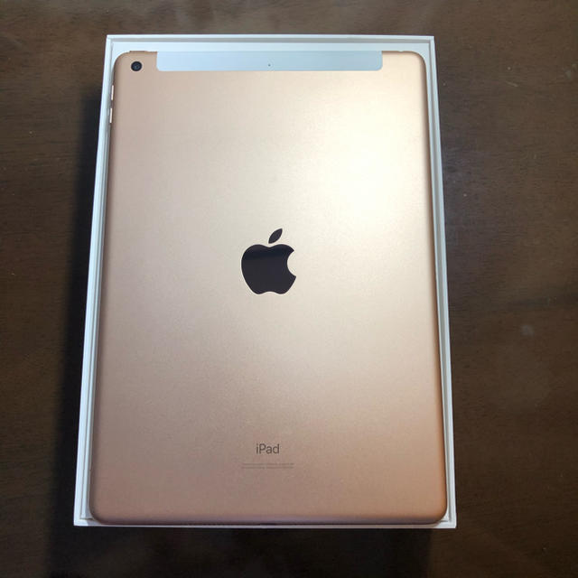 iPad 第7世代 Wi-Fi+セルラーモデル iPad 第7世代 Wi-Fi+セルラーモデル