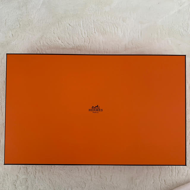 Hermes(エルメス)のHERMES  カシミヤ　ダブルフェイス レディースのファッション小物(ストール/パシュミナ)の商品写真