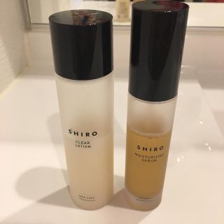 シロ(shiro)のshiro 化粧水と美容液(美容液)