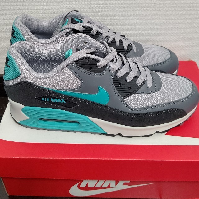 NIKE(ナイキ)の【未使用28cm】NIKE AIR MAX90 メンズの靴/シューズ(スニーカー)の商品写真