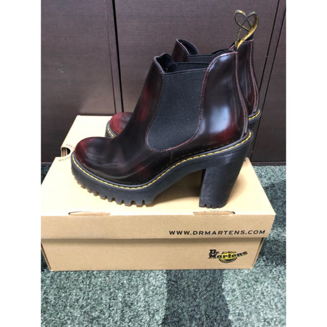 Dr.Martens(ドクターマーチン)のDr.Martens HURSTON cherry red UK4 US6 美品 レディースの靴/シューズ(ブーツ)の商品写真