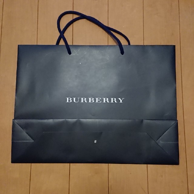 BURBERRY(バーバリー)のBURBERRY☆ショッパー 1枚 レディースのバッグ(ショップ袋)の商品写真