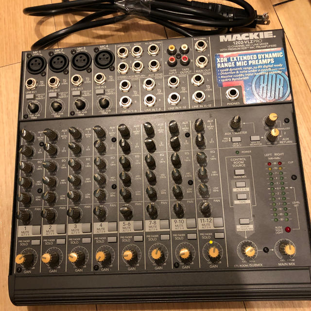 MACKIE 1202-VLZ PRO ミキサー