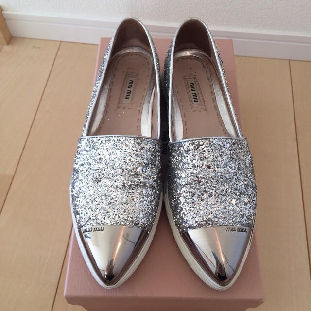 miumiu グリッターフラットシューズ miumiu グリッターフラットシューズ