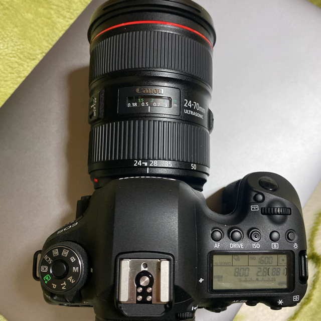 Canon(キヤノン)の新品同様 6D mark II レンズセット スマホ/家電/カメラのカメラ(デジタル一眼)の商品写真