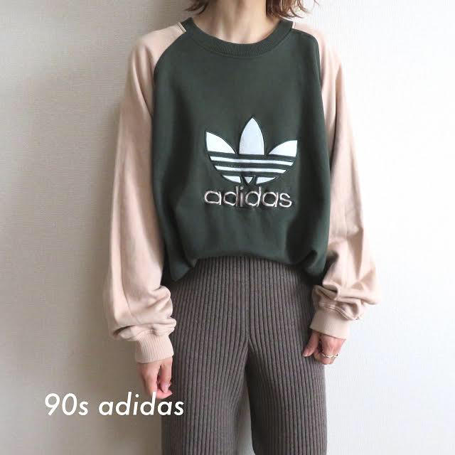 adidas(アディダス)の90s アディダス トレフォイル 刺繍 ラグラン スウェット トレーナー 古着 レディースのトップス(トレーナー/スウェット)の商品写真