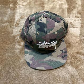 ステューシー(STUSSY)の断捨離セール　ステューシー　迷彩　キャップ(キャップ)