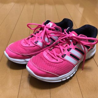 アディダス(adidas)のアディダス★スニーカー　ピンク　レディース(スニーカー)