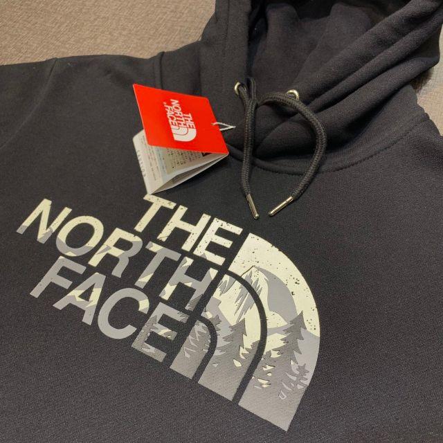 The North Face ボックス 長袖 パーカー　トレーナー 2