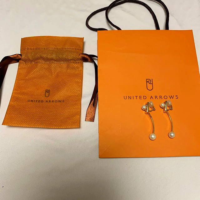 UNITED ARROWS(ユナイテッドアローズ)のユナイテッドアローズ  パールイヤリング レディースのアクセサリー(イヤリング)の商品写真