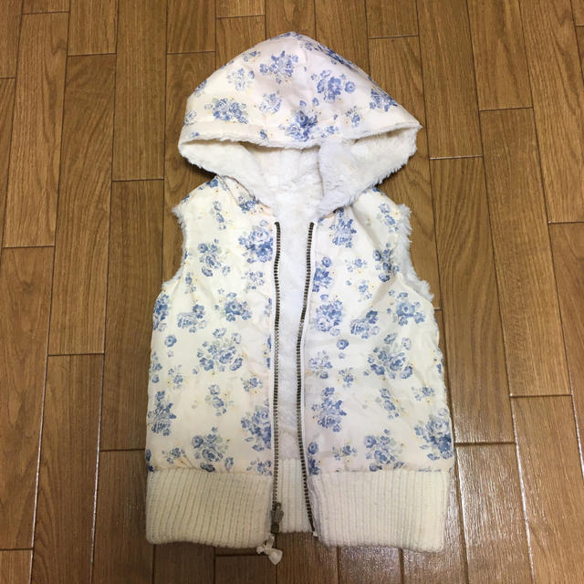 anyFAM(エニィファム)の超美品☆anyFAM コート キッズ/ベビー/マタニティのキッズ服女の子用(90cm~)(コート)の商品写真