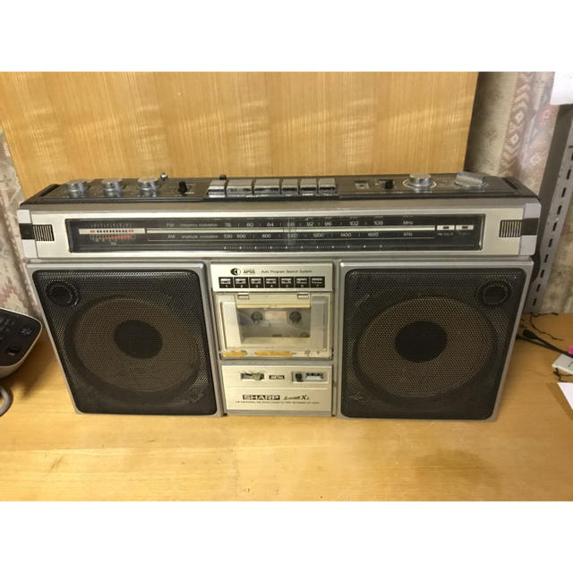 白 フリル付 極美品!! 昭和 レトロ ラジカセ | irai.co.id