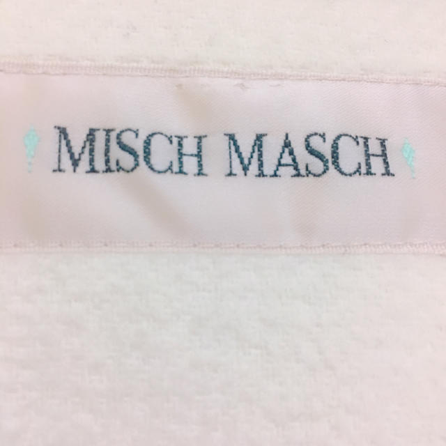 MISCH MASCH(ミッシュマッシュ)のしらゆり様専用★ダッフルコート★MISCH MASCH★ホワイト レディースのジャケット/アウター(ダッフルコート)の商品写真