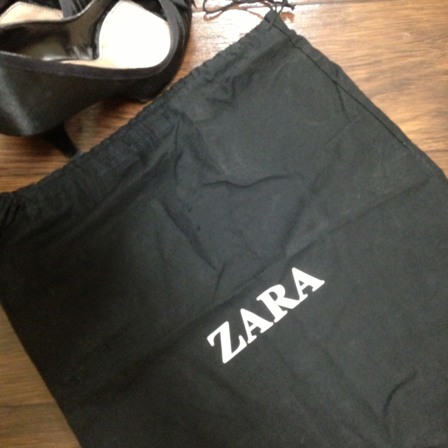 ZARA(ザラ)のZARA オープントゥ パンプス レディースの靴/シューズ(ハイヒール/パンプス)の商品写真